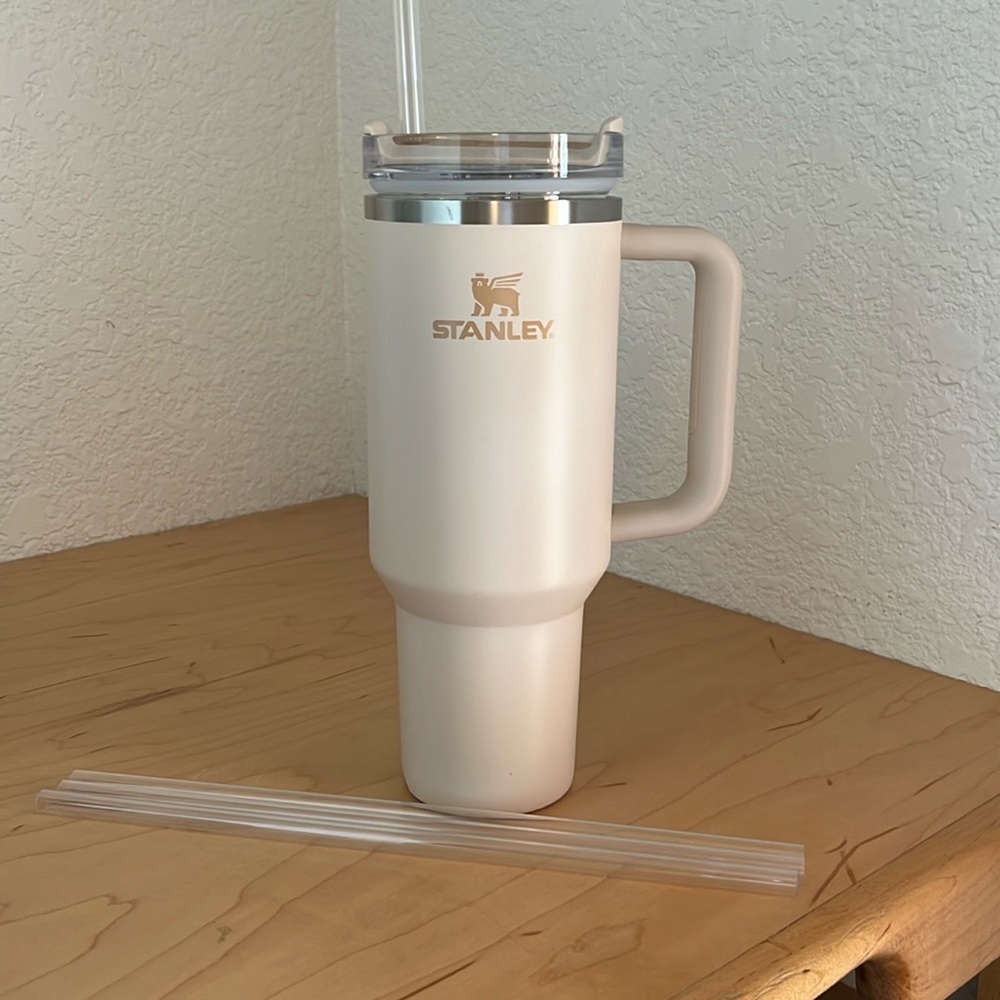 Stanley cup  Best Beige Hearth & Hand with Magnolia with 3 new Stanley straws